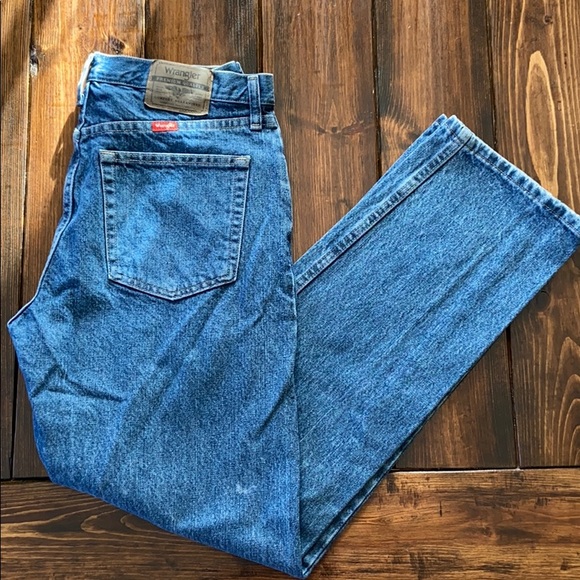 Wrangler Other - Men’s Wrangler regular fit jeans 33X32